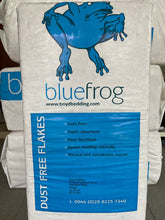 Load image into Gallery viewer, Blue Frog Pine Wood Shavings 20KG (Suitable for small animals too)
